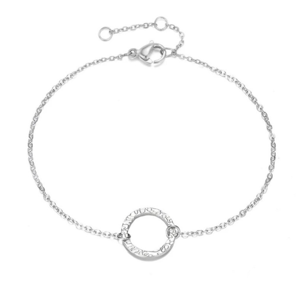 ⚜️𝟯𝟬%𝗢𝗙𝗙 𝗯𝘂𝗻𝗱𝗹𝗲𝘀 𝟯+⚜️ NEW Circle Charm Dainty Stainless Steel Bracelet - Picture 7 of 13